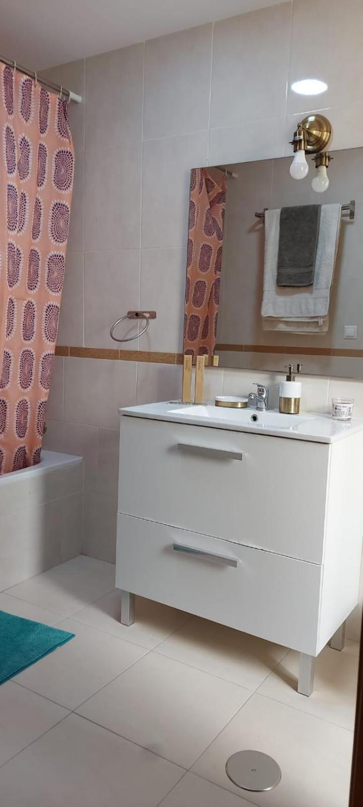 Apparemment Sympa Lägenhet Alicante Exteriör bild