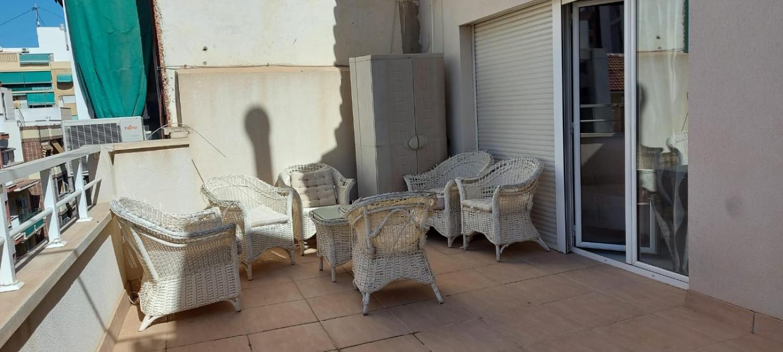 Apparemment Sympa Lägenhet Alicante Exteriör bild